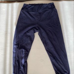 Navy blue leggings